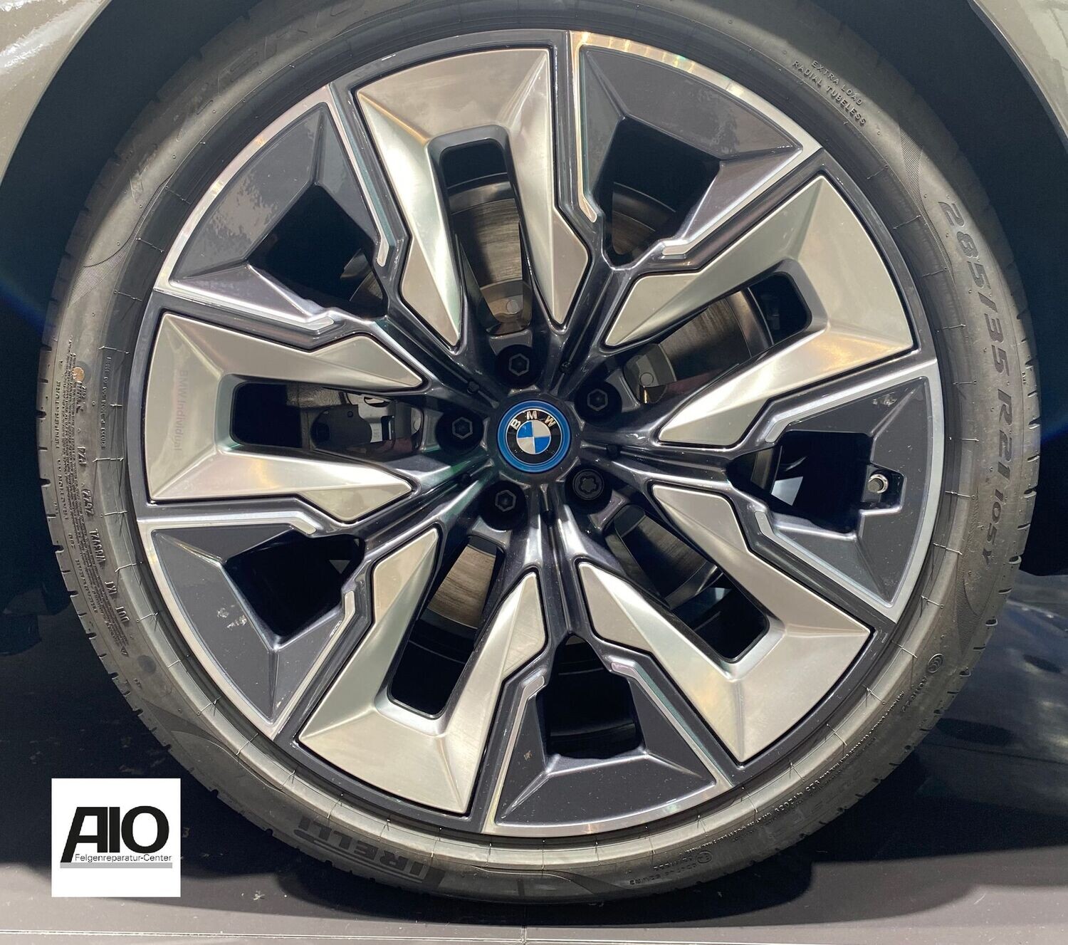 LF1 Original BMW Felge 5A19DF4 - Styling 923 Bicolor Design mit Zierblenden (Gold) Grau HGG - XM Typ G09 ab 2022-