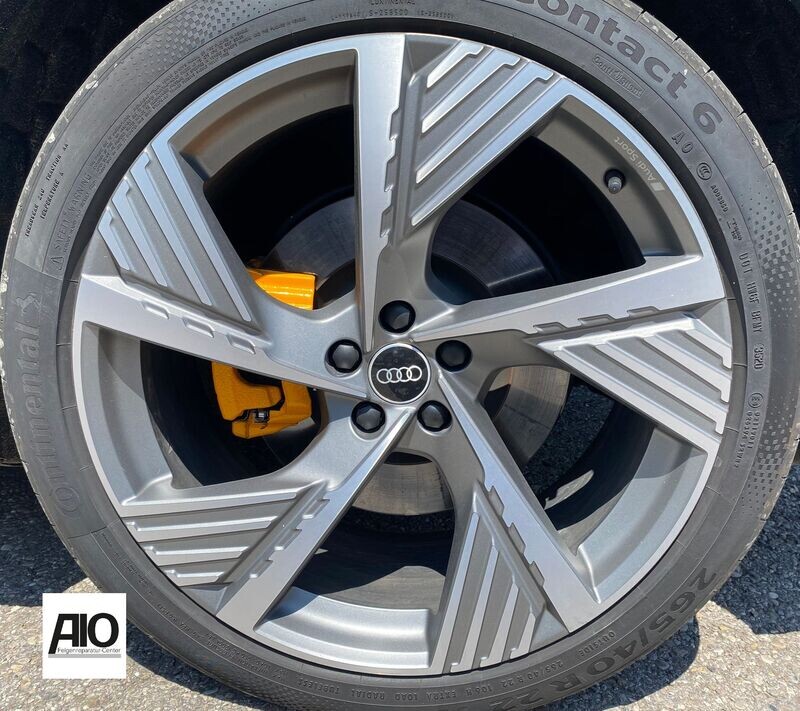 LF1 Original Audi Felge 4KE601025B - 5 Speichen Design HGG Struktur Grau - E-tron Typ GE ab 2018 -