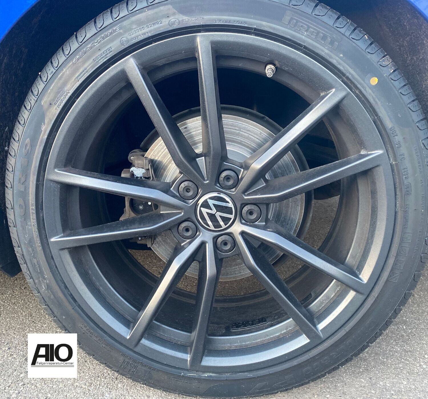 LF1 Original VW Felge 5G0073138A – PRETORIA V-Speichen-Design Dunkelgrau Matt Komplettrad – Golf V - VIII / Jetta V+VI