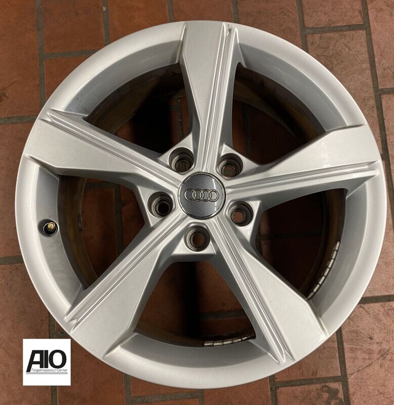 LF1 Original Audi Felge 8W0601025EH - 5-Speichen-Design Silber - A4/S4 Typ B9 8W 2015-