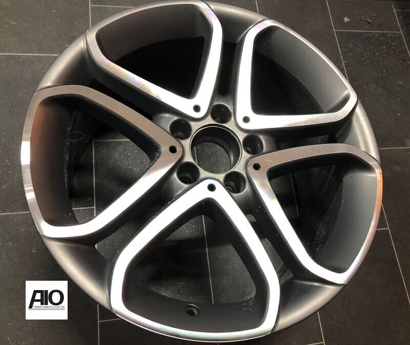 LF1-D Original Mercedes Benz Felge A2124016302 – 5-Doppelspeichen-Design Grau HGG HA – E-Klasse W212 / S212