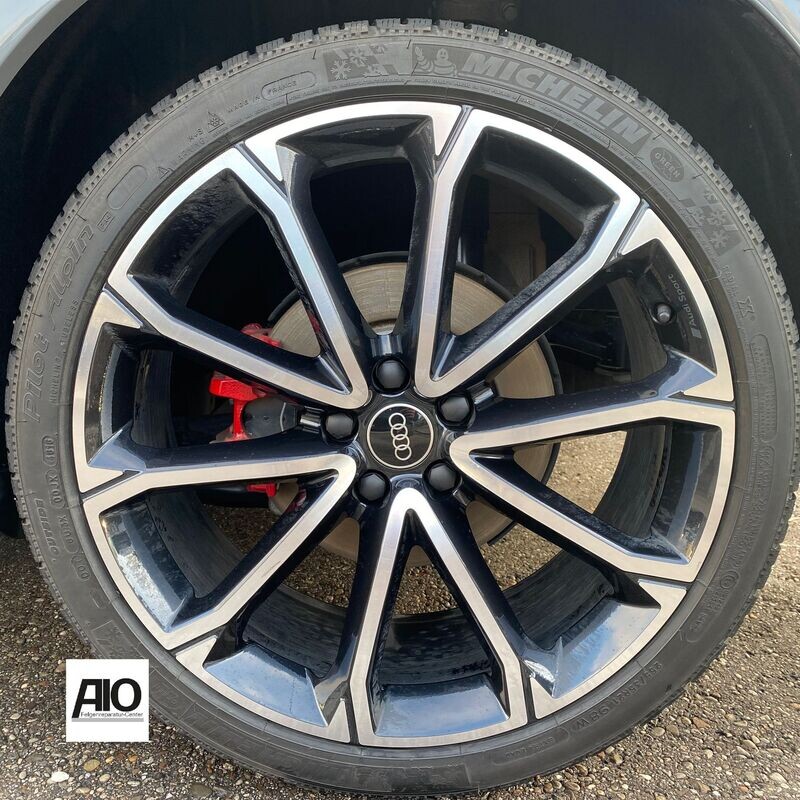 LF1 Original Audi Felge 83A601025AG - 5-V-Polygon-Speichen Design Schwarz HGG - RSQ3 Typ F3 ab 2019 -