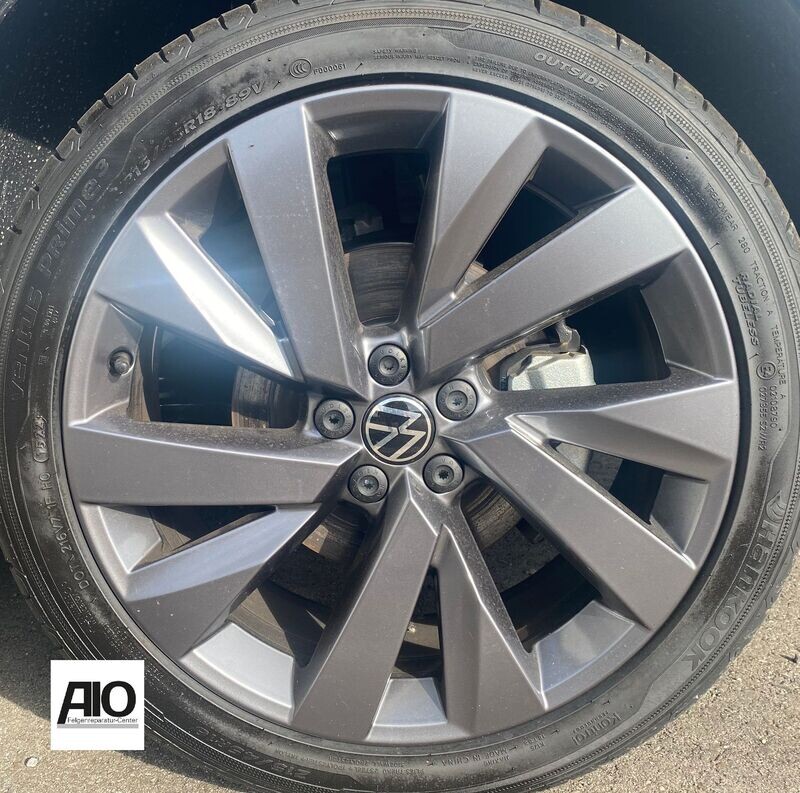 LF1 Original VW Felge 2GM073568 – FUNCHAL Dark V-Speichen-Design Grau rechts – T-Cross Typ C1 ab 2018