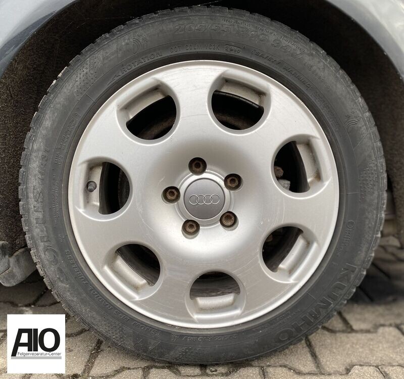 LF1 Original Audi Felge 8E0601025F
 - 6 Ringe Design Silber - A4 Typ B6 8E