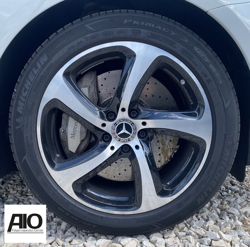 LF1  Original Mercedes Benz Felge A2134013200 – 5-Speichen-Rad Schwarz HGG – E-Klasse W213 / S213