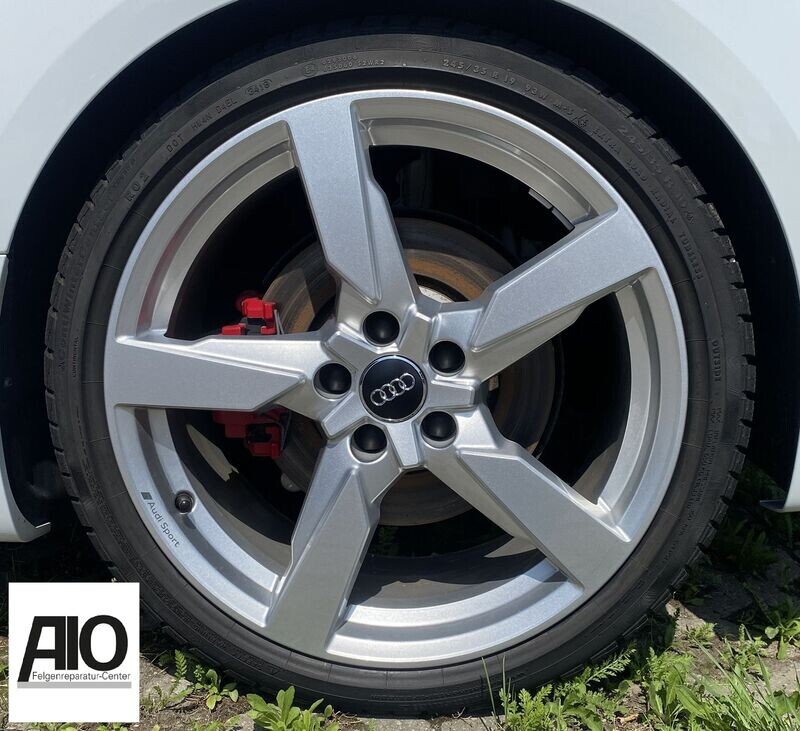 LF1 Original Audi Felge 8S0601025AG - 5 Arm Polygon Design Silber - TTRS Typ 8S FV ab 2016 -