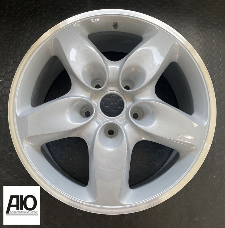 LF1 Original Porsche Felge 7L5601025C – 5-Speichen-Rad Silber HGG Horn – Cayenne 955 957 Typ 9PA 2002-2010