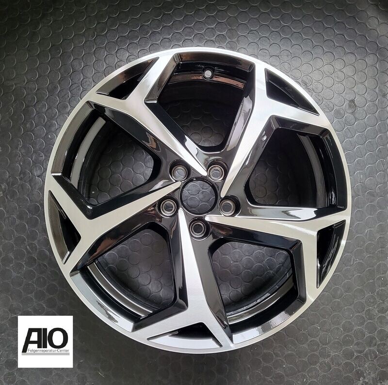 LF1 Original VW Felge 2G0071497  – Bonneville 5 Arm Design Schwarz HGG – Polo 6 2G Typ AW