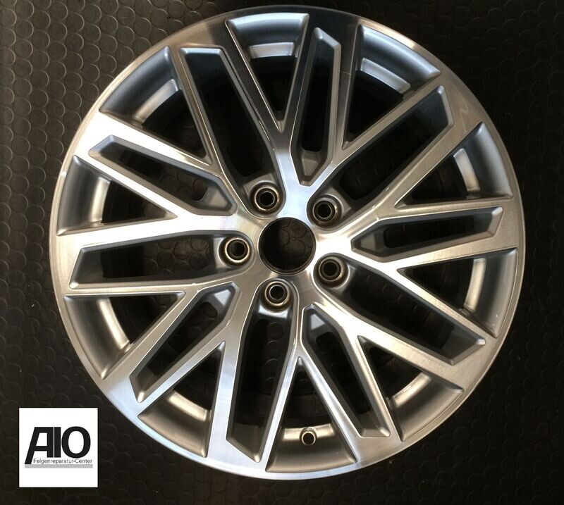 LF1 Original Audi Felge 8V0601025DA  - Mehrspeichen Design HGG Silber - RS3 Typ 8V