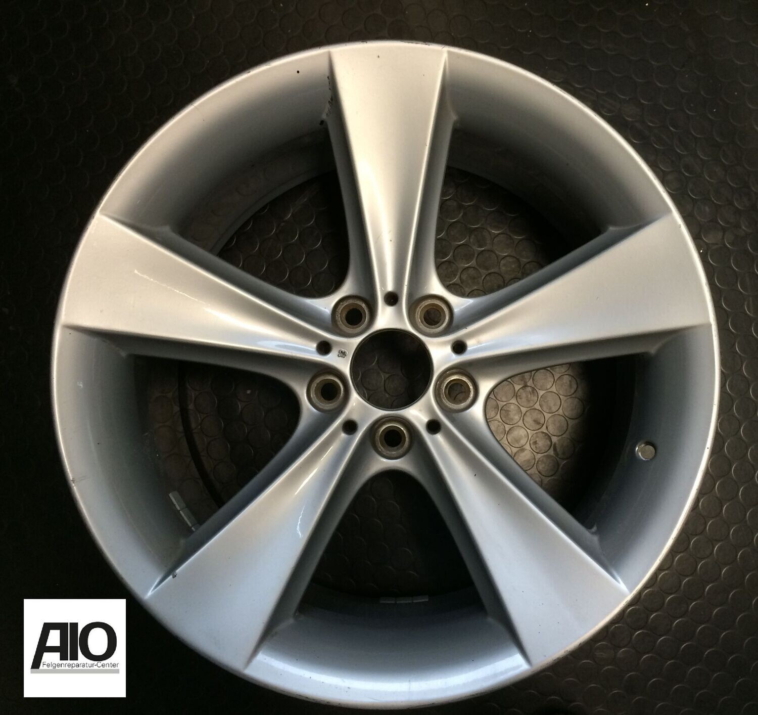 LF1 Original BMW Felge 6761991 - Sternspeiche 128 Silber VA - 5er Typ E60 / 5er Typ E61