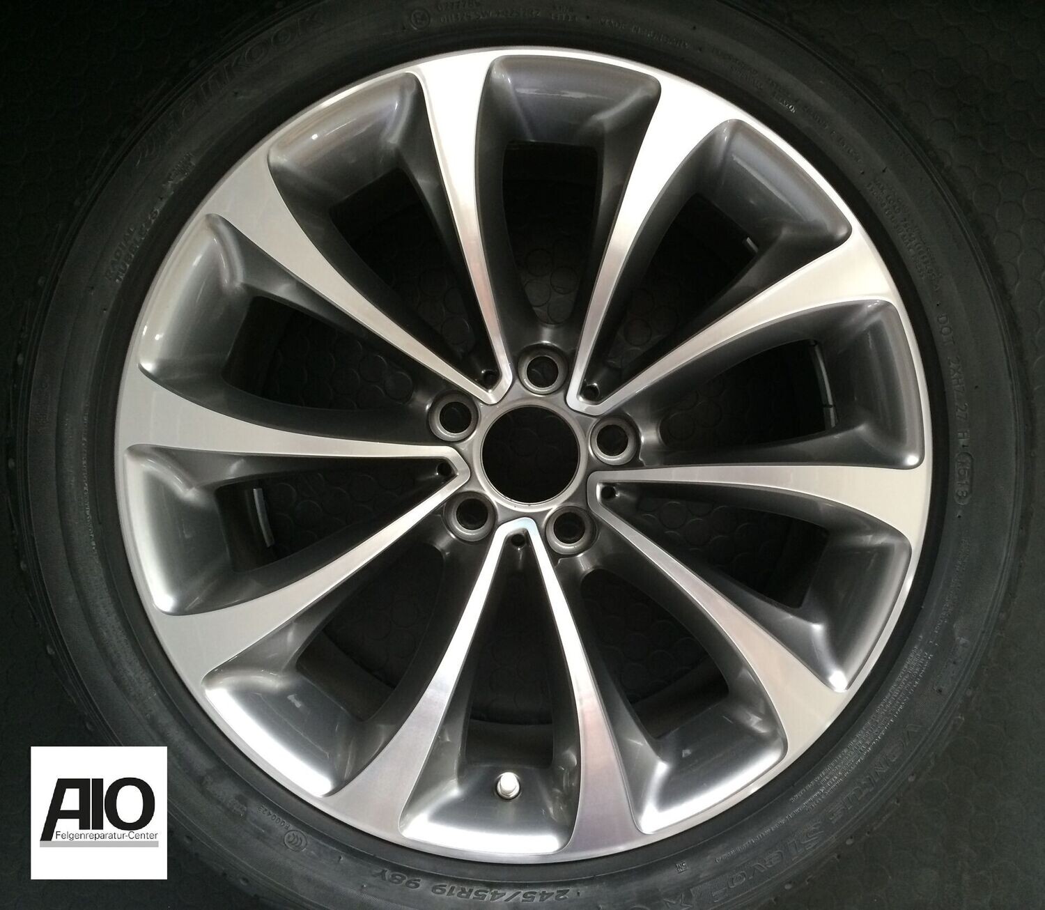 LF1 Original BMW Felge 6857672 - Turbinendesign Styling 452 Grau HGG - 7er Typ F01 F02 + 5er GT Typ F07 LF1 Original BMW Felge 6857672 - Turbinendesign Styling 452 Grau HGG - 7er Typ F01 F02 + 5er GT Typ F07