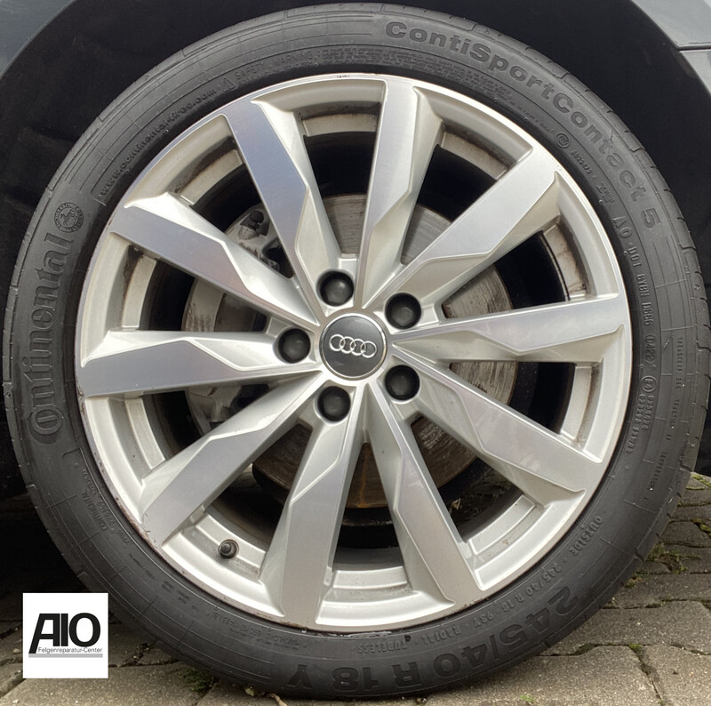 LF1 Original Audi Felge 8W0601025S  - 10-Speichen-Dynamik-Design Silber  - A4 Typ B9 / 8W ab 2016 -