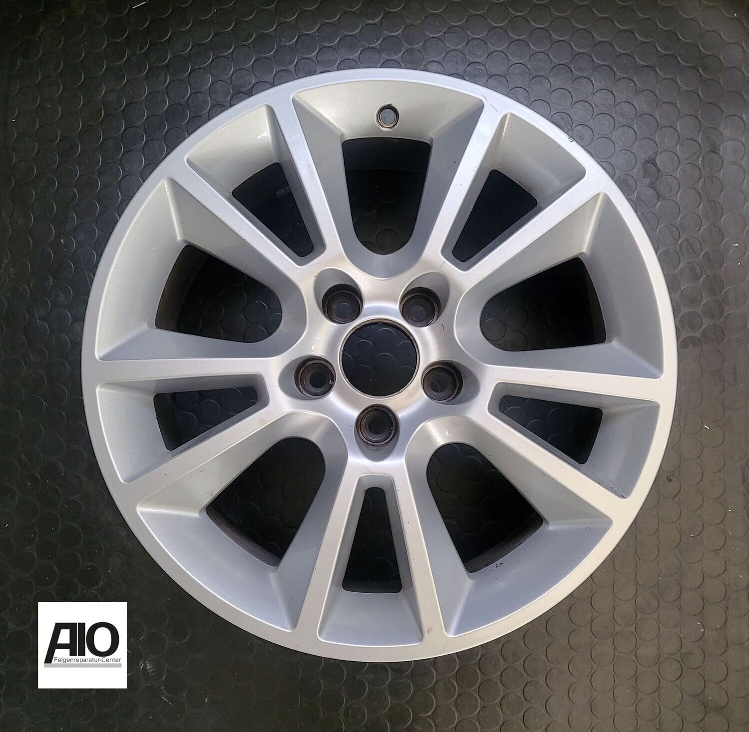 LF1 Original Opel Felge 1002182 - 5-Doppelspeiche Silber - Astra H, Signum, Vectra C, Zafira B