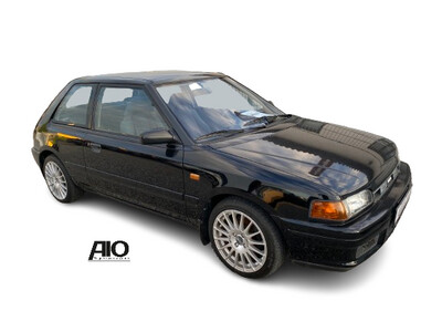 Mazda 323