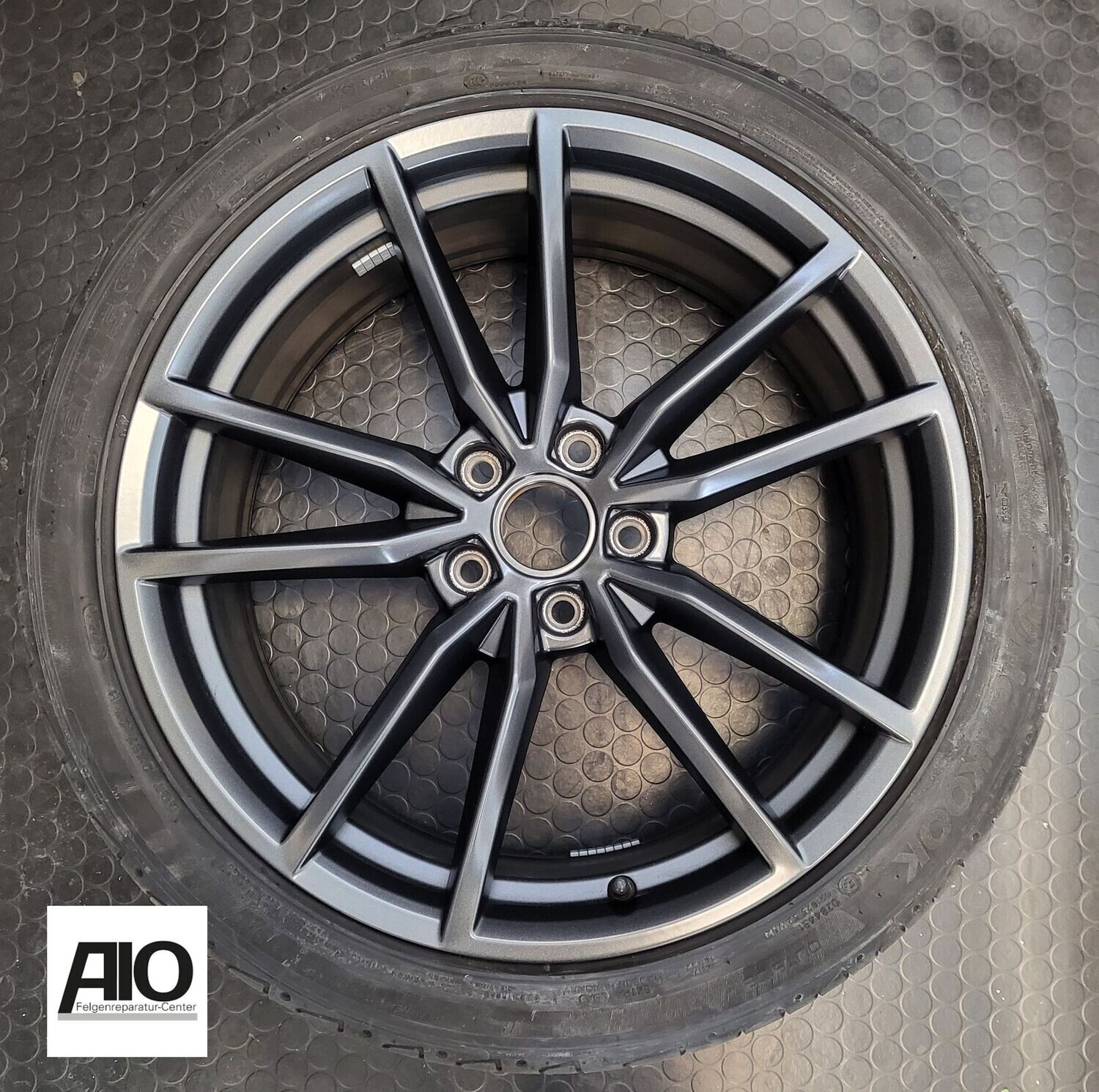 LF1 Original VW Felge 3G0601025BH – Pretoria 5-V-Speichen-Design Grau – Passat B8 Typ 3G