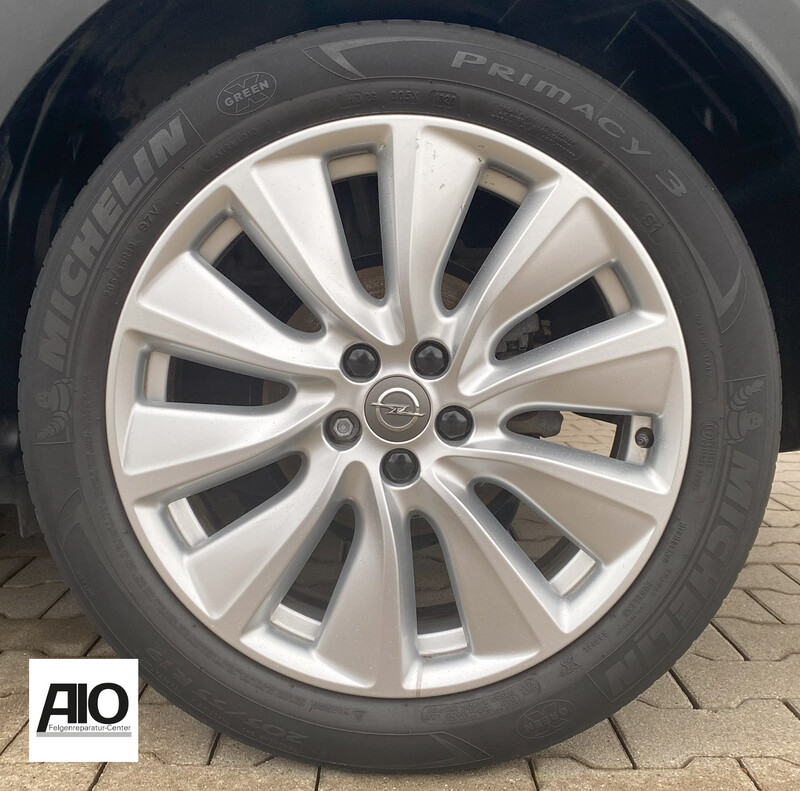LF1 Original Opel Felge YP00064580 - Vielspeichen Design Silber - Grandland ab 2017-