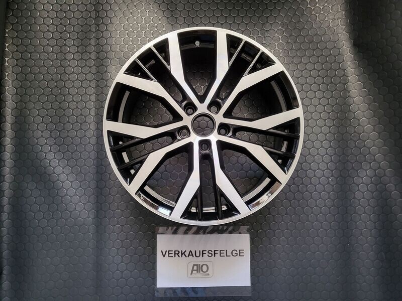Felge kaufen Original VW 5G0601025AN Golf VII 7 GTI GTD R-Line SANTIAGO gebraucht