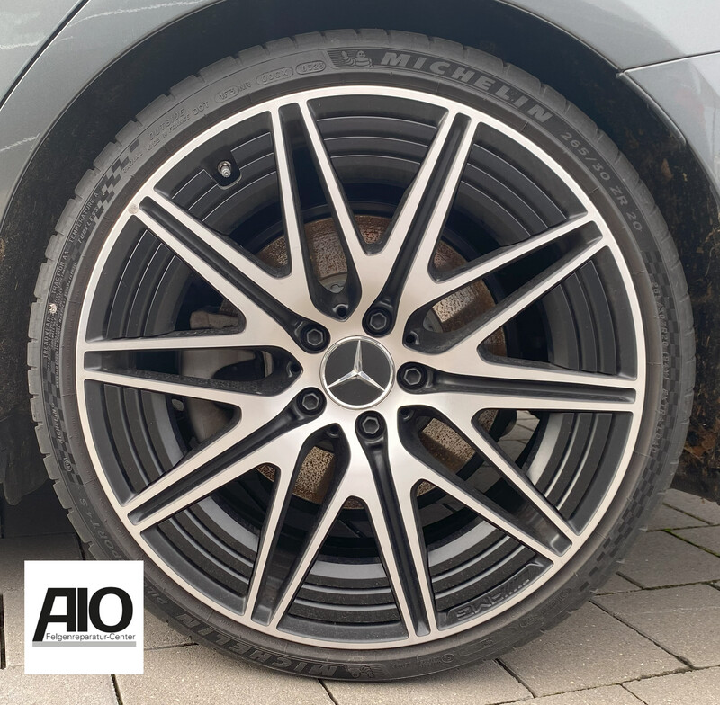 LF1 Original Mercedes Alufelge A2064000300 –  Kreuzspeichendesign Schwarz Matt HGG VA - C-Klasse Typ W206/S206 nur C43 AMG