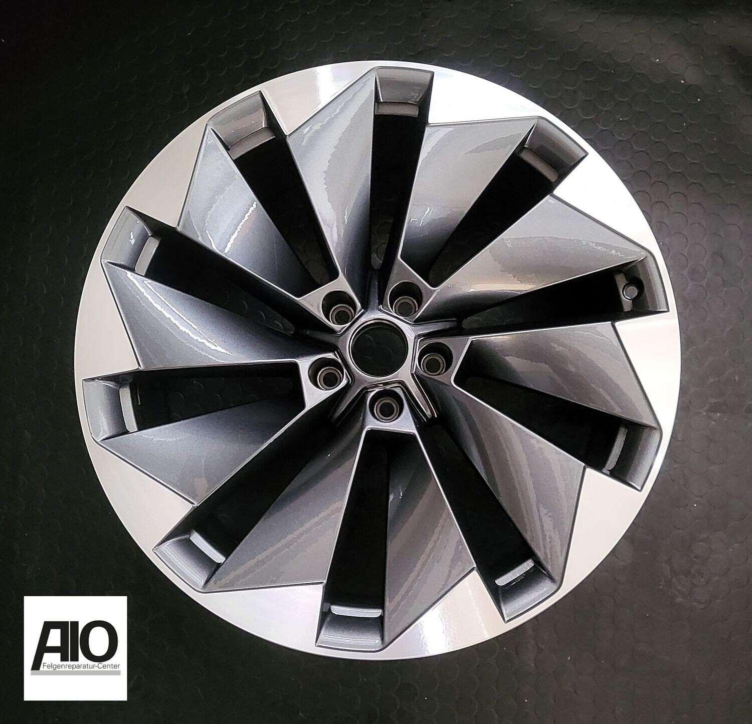 LF1 Original Skoda Alufelge 5LA601025BL – BETRIA Turbinendesign Grau HGG VA – Enyaq iV 80/80X