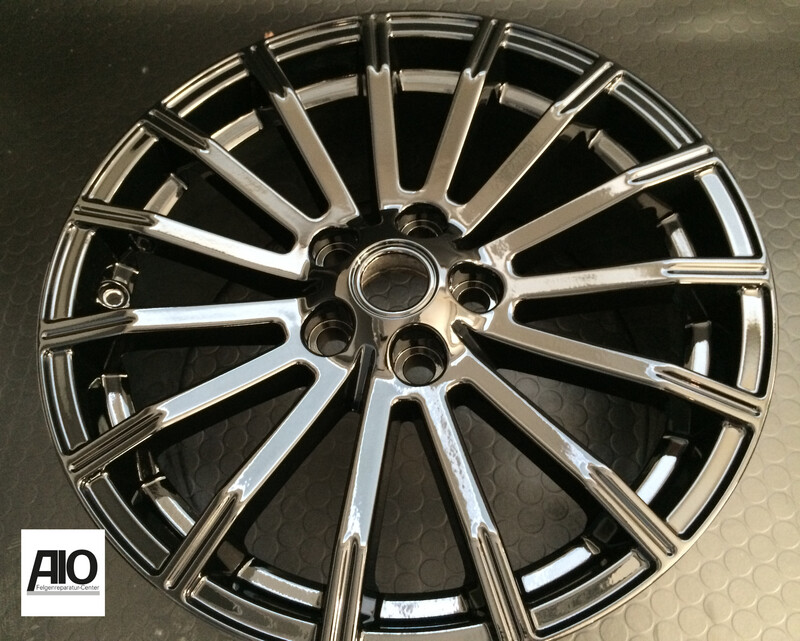 LF1 Original Land Rover Felge LR14979 - 15-Speiche Multispoke Schwarz - Range Rover Sport