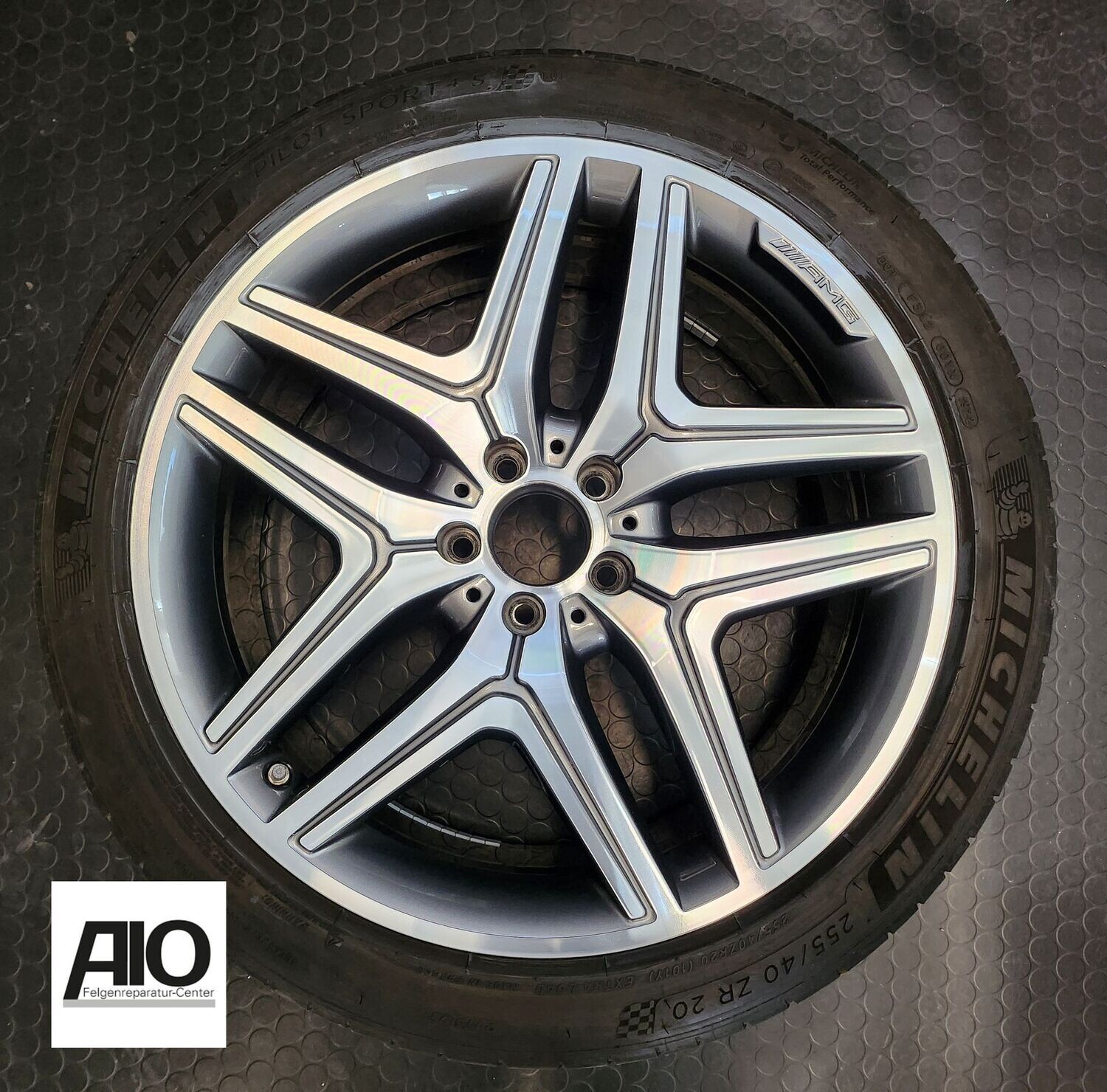 LF1 Original Mercedes Felge A2474012000 – 5-Doppelspeiche Grau HGG – GLA H247 / GLB X247