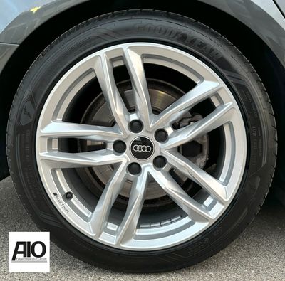 LF1 Original Audi Felge 8W0071498D - 5-Doppelspeichen-Design Silber -  A4/S4 Typ B9 8W 2015-