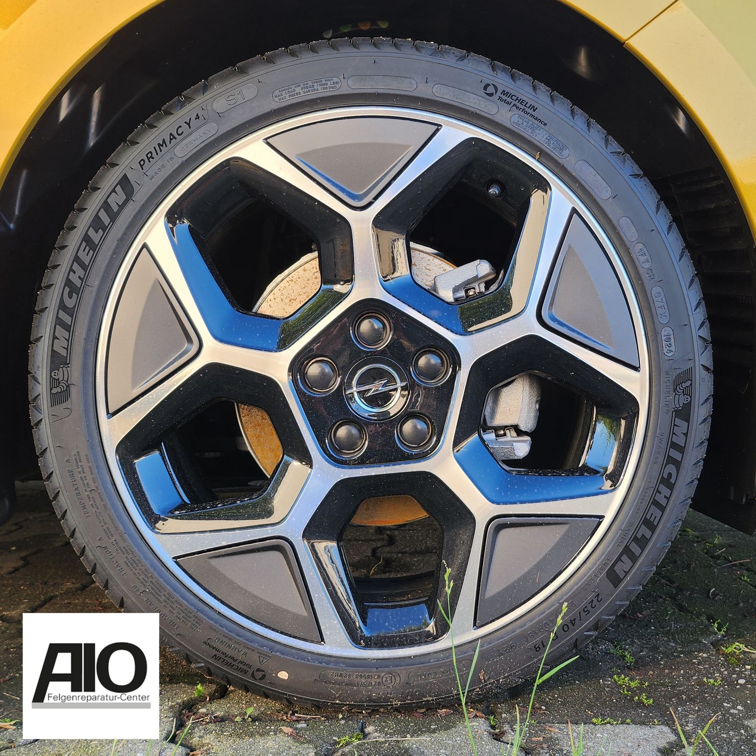 LF1 Original Opel Felge 9843281680 - 5-Y-Speiche Schwarz (Graue Inlays) - Astra L