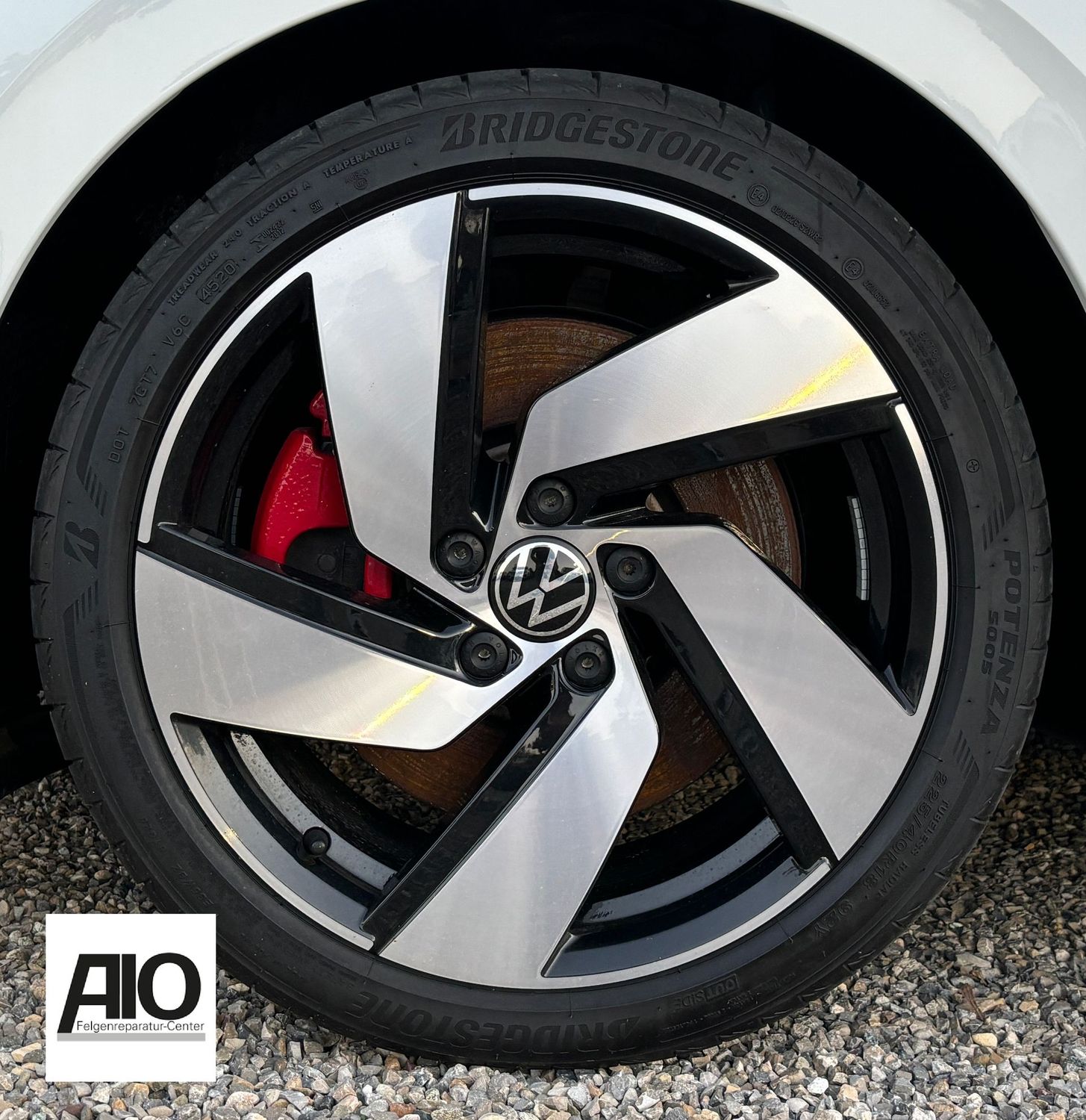 LF1 Original VW Felge 5H0601025H – Richmond Turbinendesign Schwarz HGG – Golf 8 Typ CD 2019 - LF1 Original VW Felge 5H0601025H – Richmond Turbinendesign Schwarz HGG – Golf 8 Typ CD 2019 -