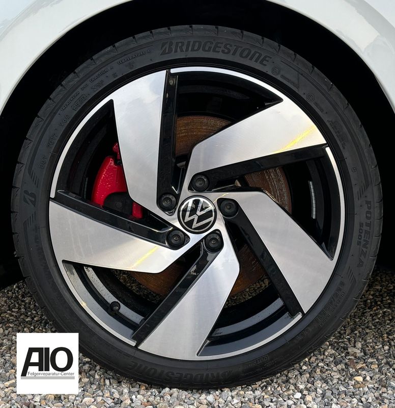 LF1 Original VW Felge 5H0601025H – Richmond Turbinendesign Schwarz HGG – Golf 8 Typ CD 2019 -