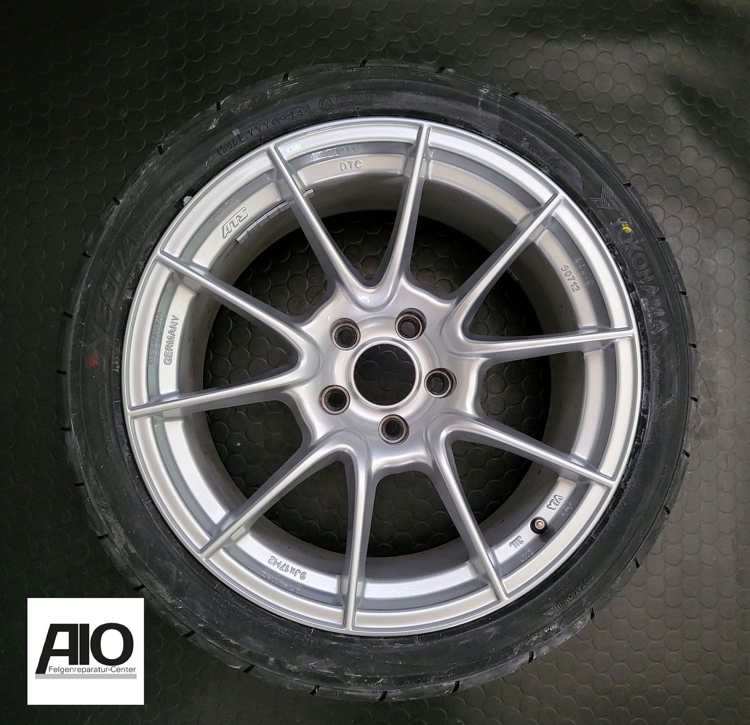 LF1 ATS DTC Design 90712 V-Speiche Silber - LF1 Felgendatenbank
