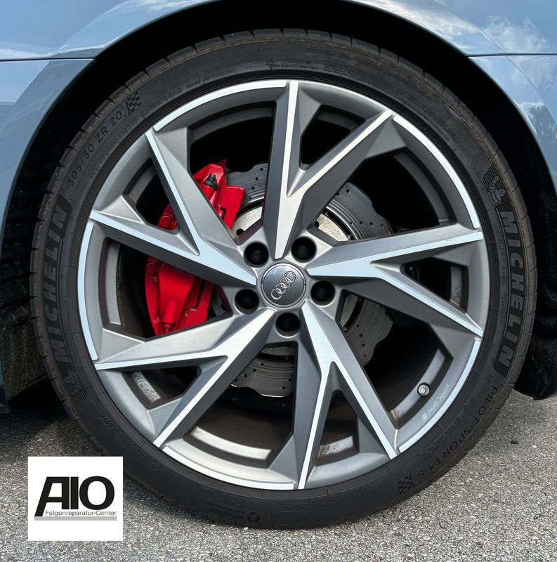 LF1 Original Audi Felge 4S0601025CA 
 - 5-V-Speiche Evo Design Grau HGG - R8 Typ 4S ab 2015-