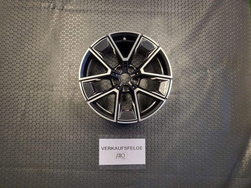 Felge kaufen Original BMW 8747303 8jx18 ET42 (VA)5x112
4er i4 Typ G26 gebraucht