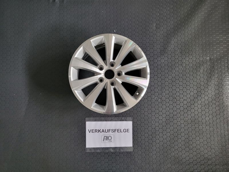 Felge kaufen Original VW 3AA601025B ALICANTE 10 Speiche Silber – EOS Typ 1F / Passat Typ B7 gebraucht
