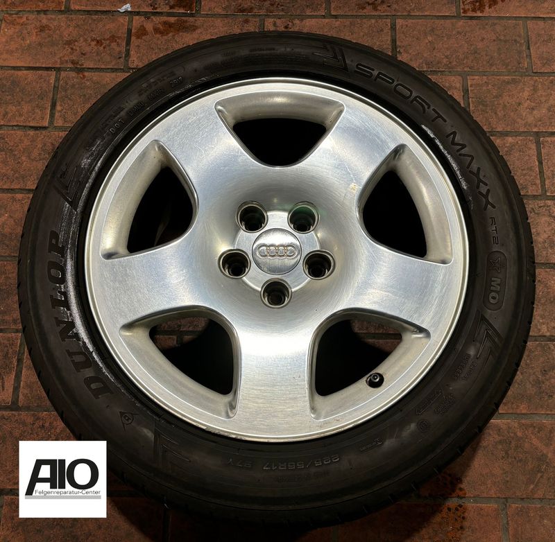 LF1 Original Audi Felge 4D0601025B  - Poliertes Parabol Speichen Design Grau S8 Typ D2 4D Limousine