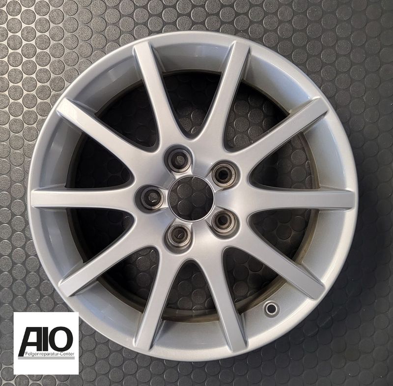 LF1 Original Saab Felge 12785709 - 10-Speiche Silber - 9-3 Typ YS3F von 2003-2012