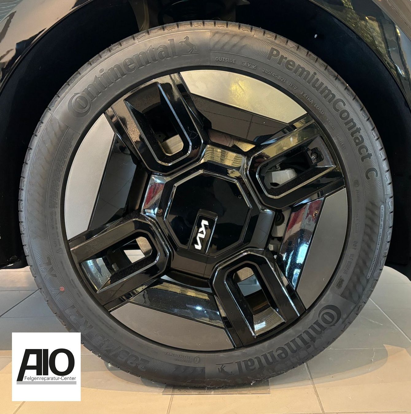 LF1 Original KIA Felge 52910-DO360 - 5-U-Speichen Design Drehbahntönung Schwarz - EV9 ab 2023-