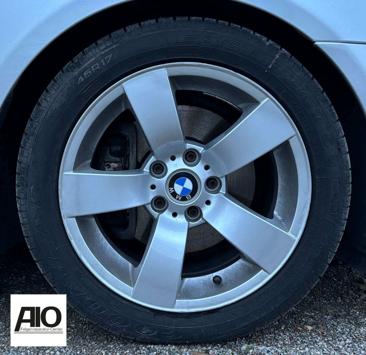 LF1 Original BMW Felge 36116776778  - Sternspeichen Design 122 Silber - 5er Typ E60 / E61