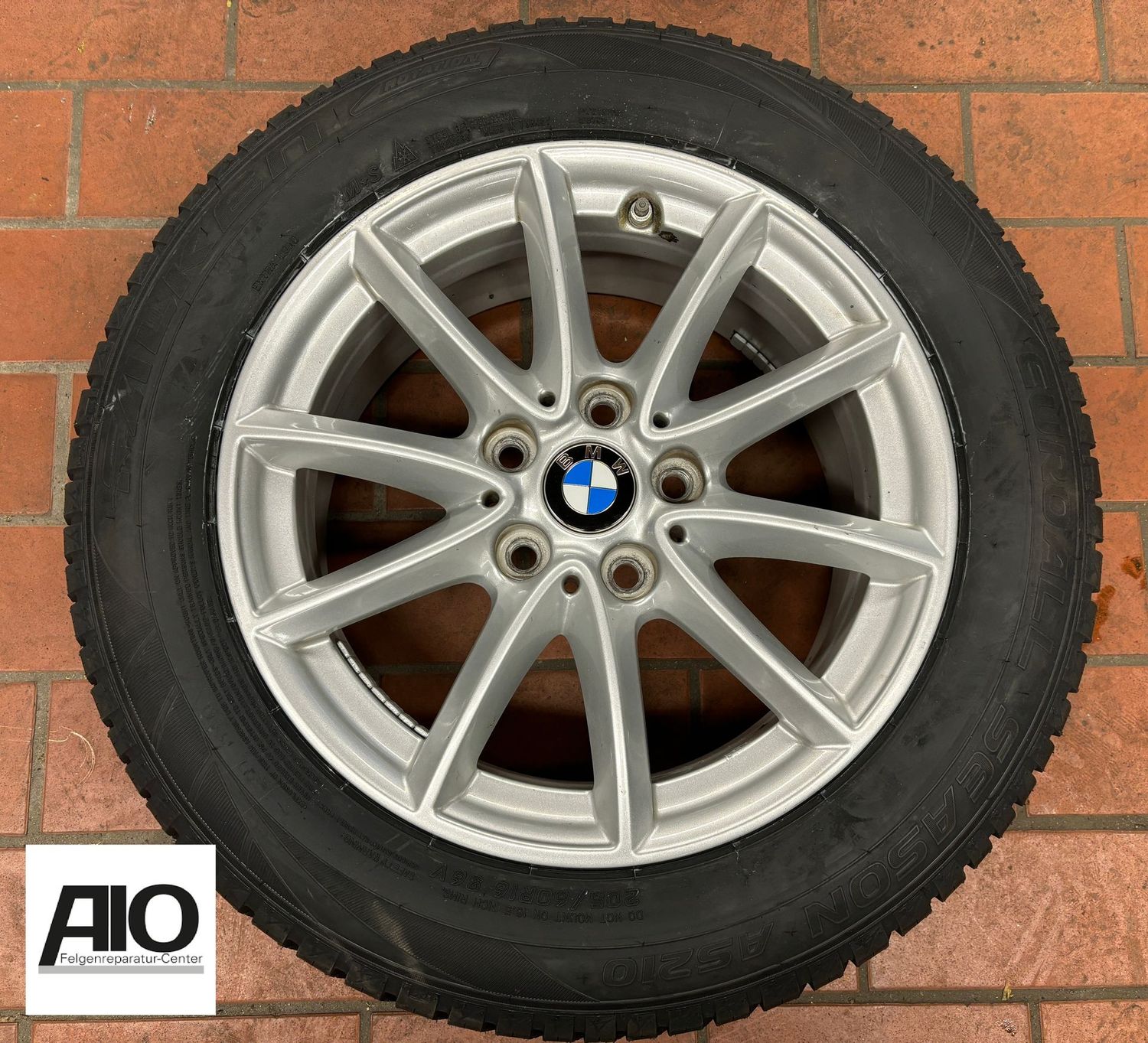 LF1 Original BMW Felge 6868217-  618 V Speichen Design  Silber - 5er Typ G30 / 5er Typ G31 /  6er Typ G32 GT / 7er Typ G11 / 7er L Typ G12