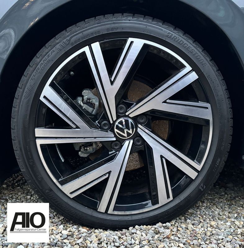 LF1 Original VW Felge 2G0601025AP – Bergamo Y-Speichen-Design Schwarz HGG – Polo 6 2G AW
