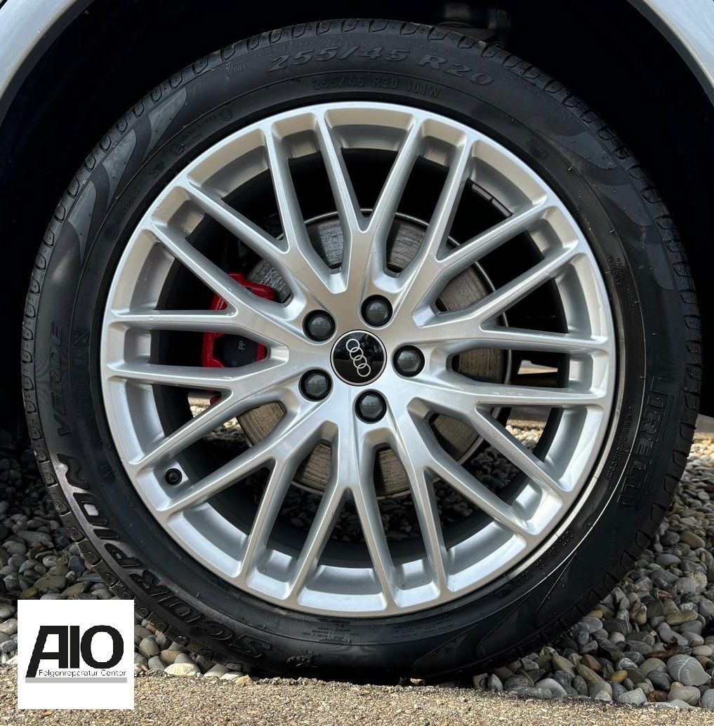 LF1 Original Audi Felge 4M0601025CQ - 10 Y Speichen Design Silber - Q7 Typ 4M 2015-