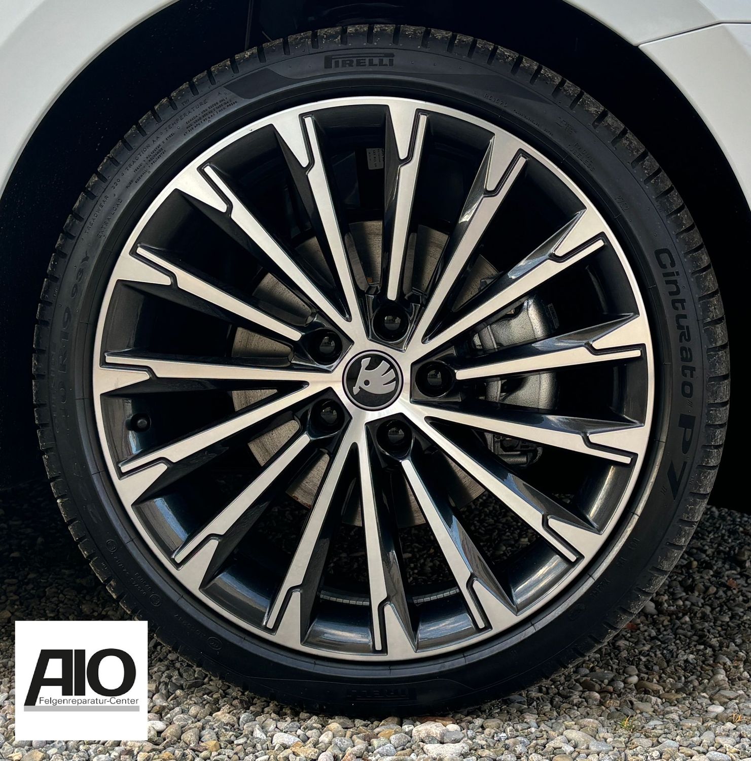 LF1 Original Skoda Alufelge 5E3071499K –  BECRUX Vielspeichen-Design Grau HGG – Octavia IV Typ NX