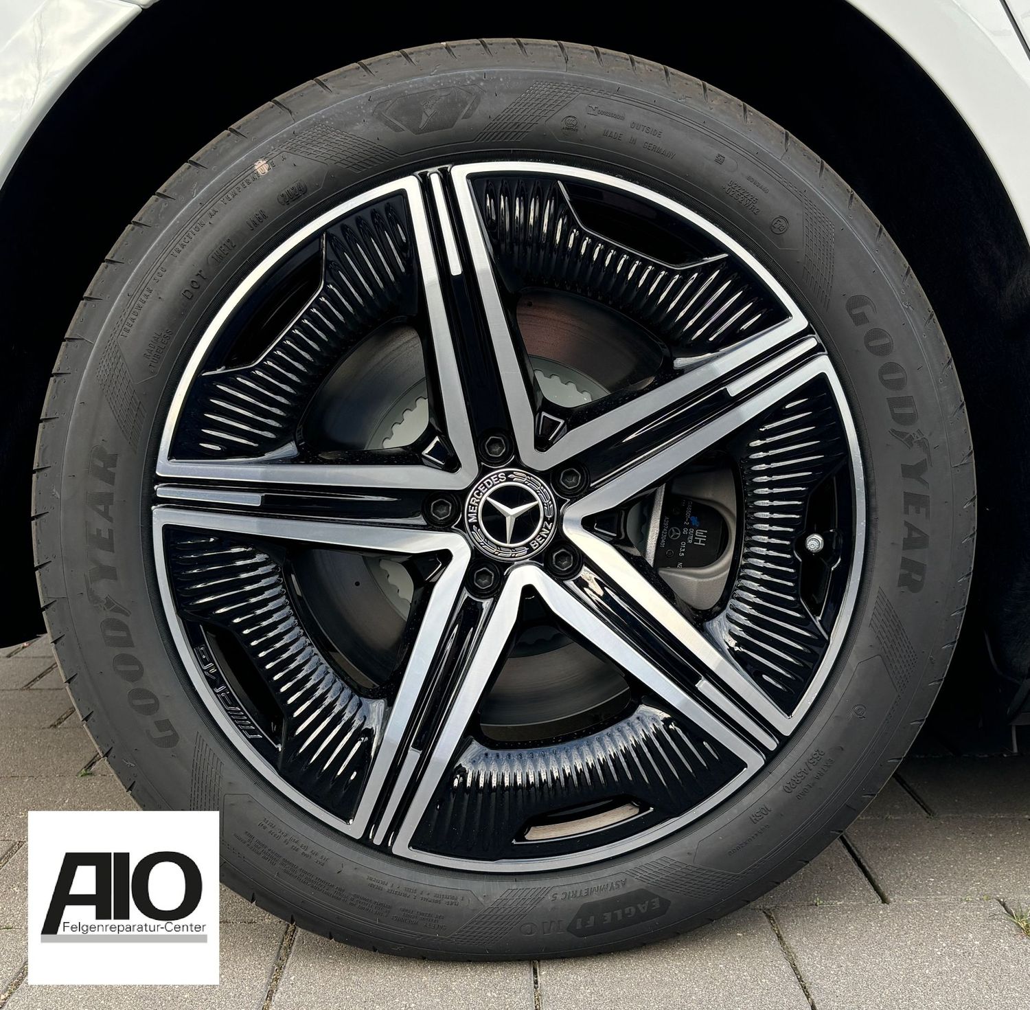 LF1 Original Mercedes Benz Felge A2954012200 – 5-Doppelspeichen-Rad Schwarz HGG – EQE V295 