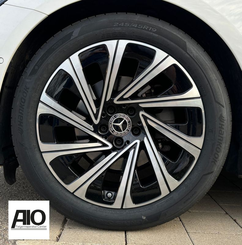 LF1 + Lack Original Mercedes Benz Felge A2144013000 – Vielspeichenrad Schwarz HGG – E-Klasse W214 / S214