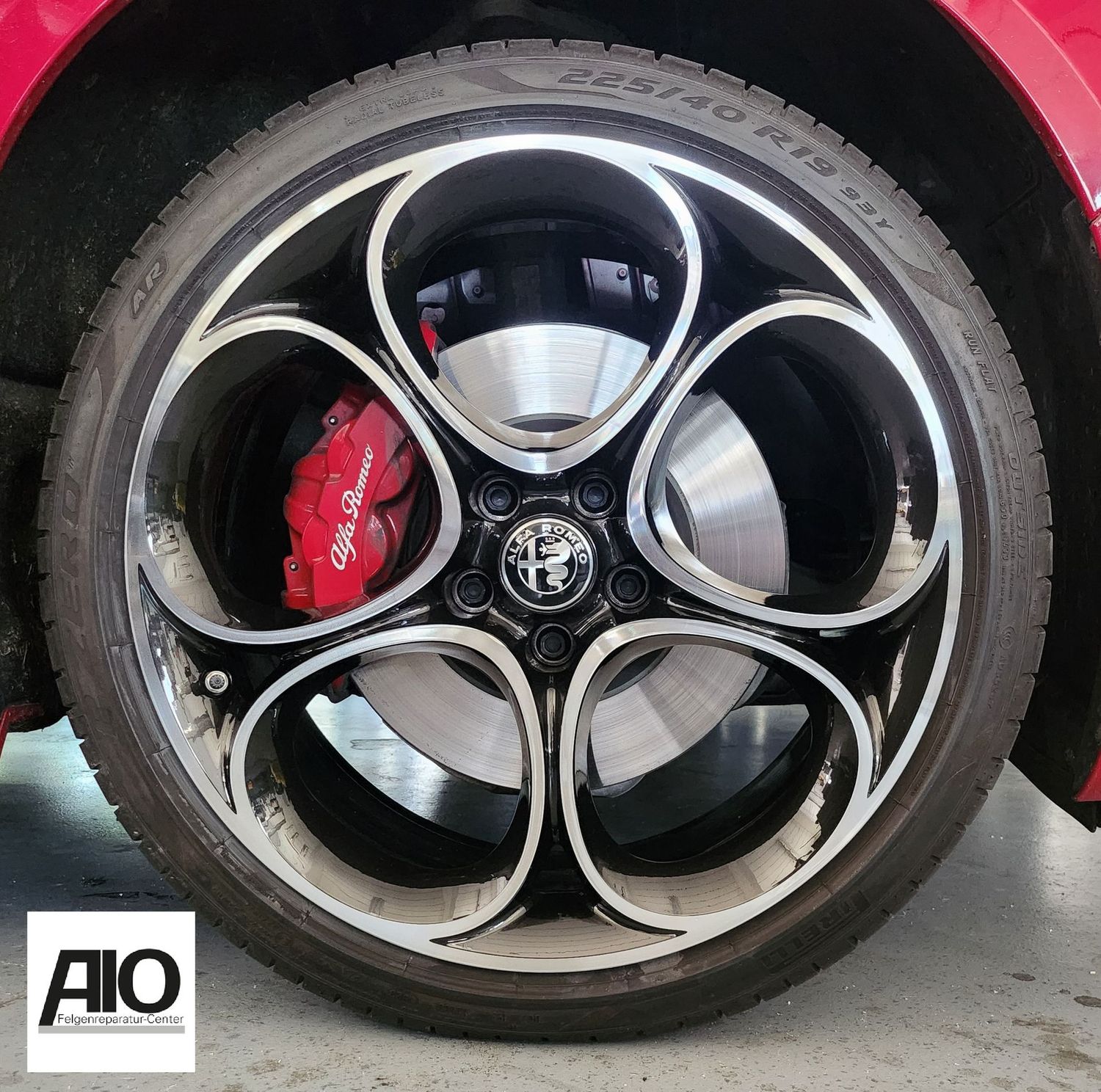LF1 Original Alfa Romeo Felge 156144302 - Quadrofoglio Dunkelgrau HGG VA - Giulia 952 ab 2016-