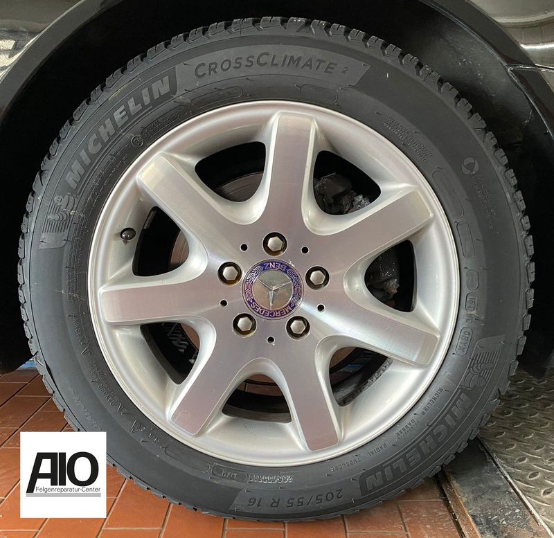 LF1 + LACK Original Mercedes Benz Felge A1704010202 – 7-Speichen-Rad Silber VA – SLK SLC Klasse R170 (1996-2004)