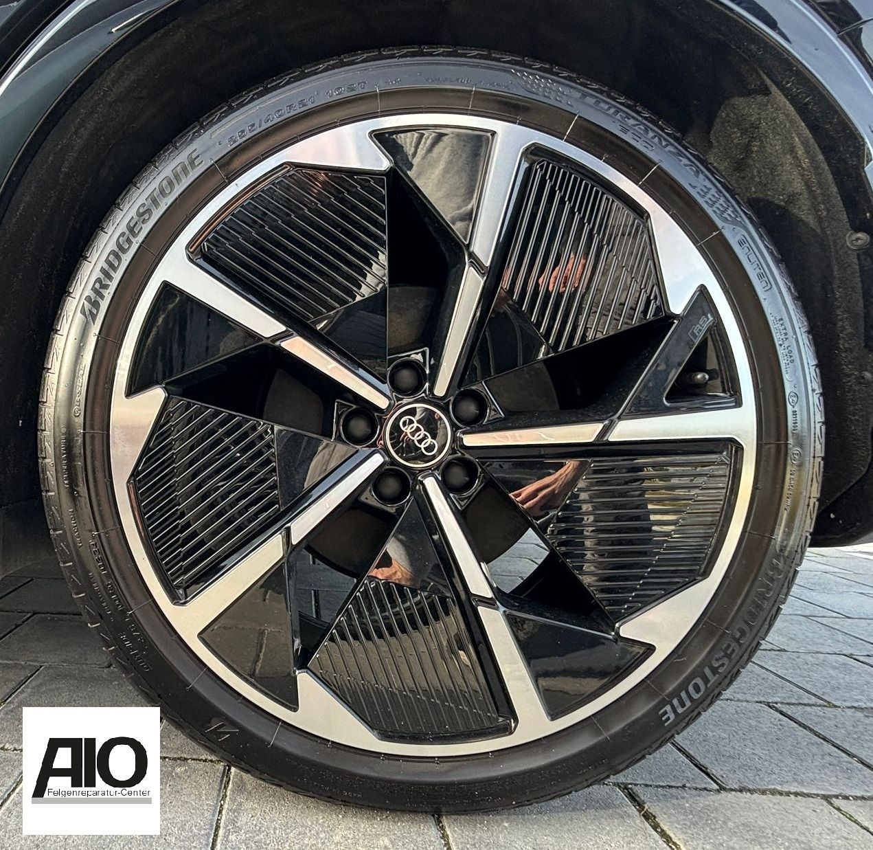 LF1 Original Audi Felge 89A601025A - 5 Arm Rotor Design Aero HGG Schwarz VA  - E-Tron Q4