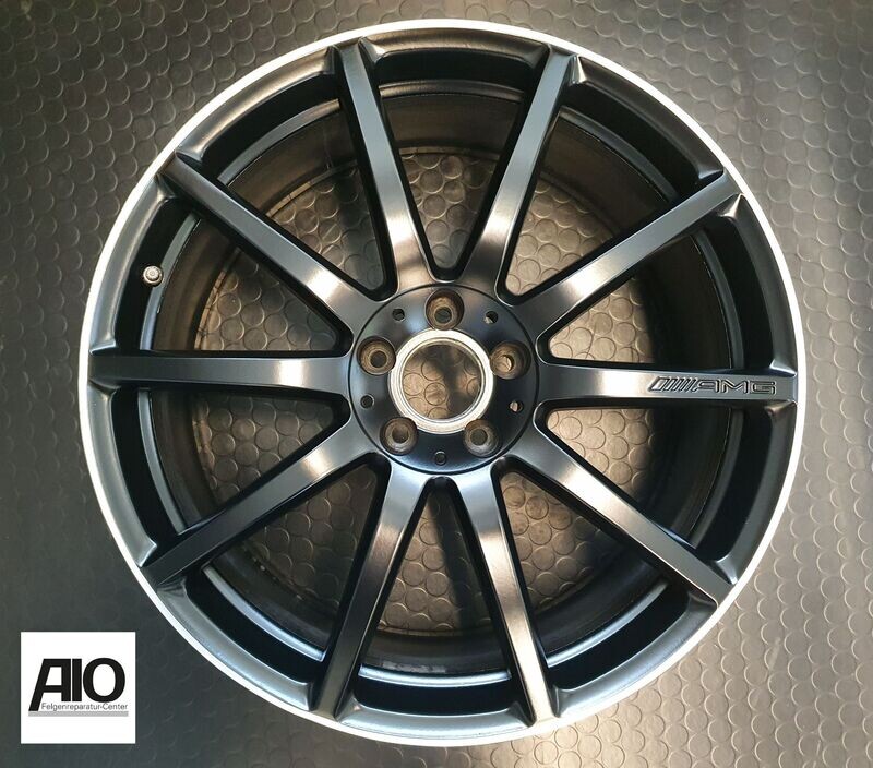 LF1 + LACK Original Mercedes Alufelge  A2224010600 – AMG-10-Speichen-Rad Schwarz Matt Horn HGG – AMG S63 S63 S-Klasse W222 / C217/ A2017