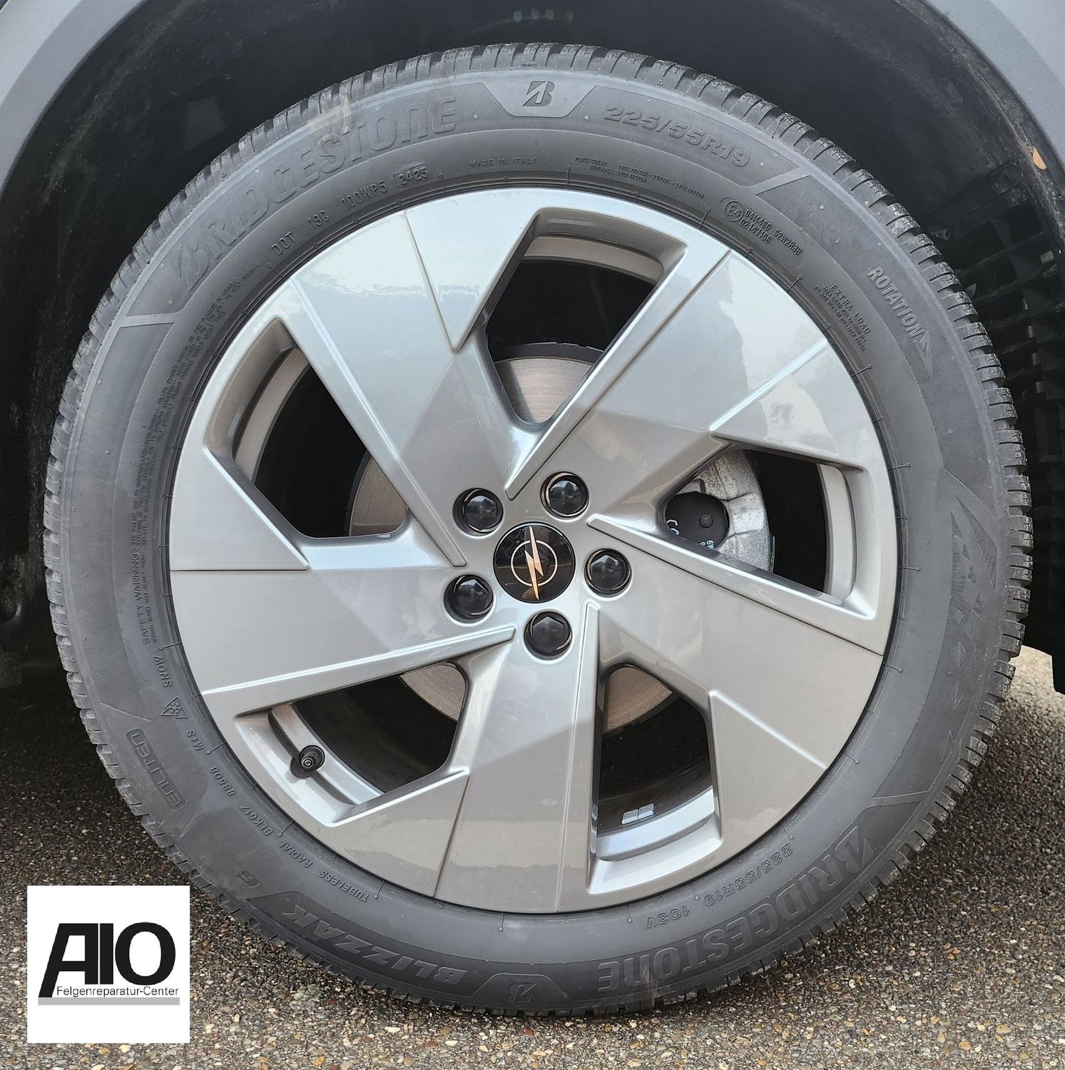 LF1 Original Opel Felge 9851867580 - 5-Speichen-Design Grau - Grandland X