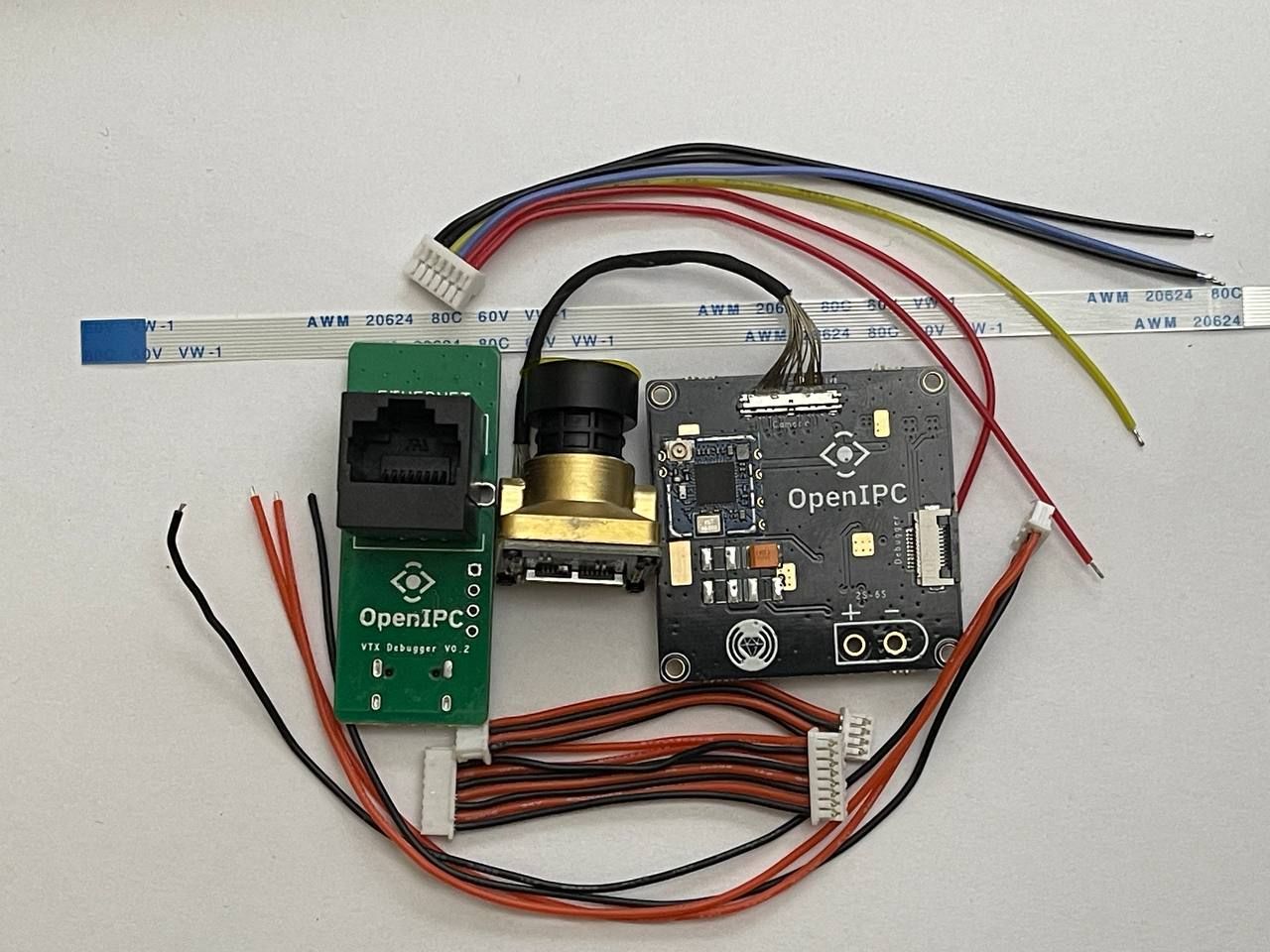 OpenIPC Dock Station v1.0 with IMX415 sensor, MIPI cable and debugger