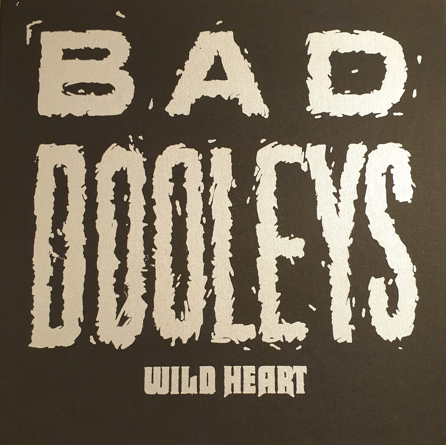 Bad Dooleys - Wild Heart  BOX SET  LP CD T-SHIRT 2 AUFKLEBER Limited Edition Shirt Größe L